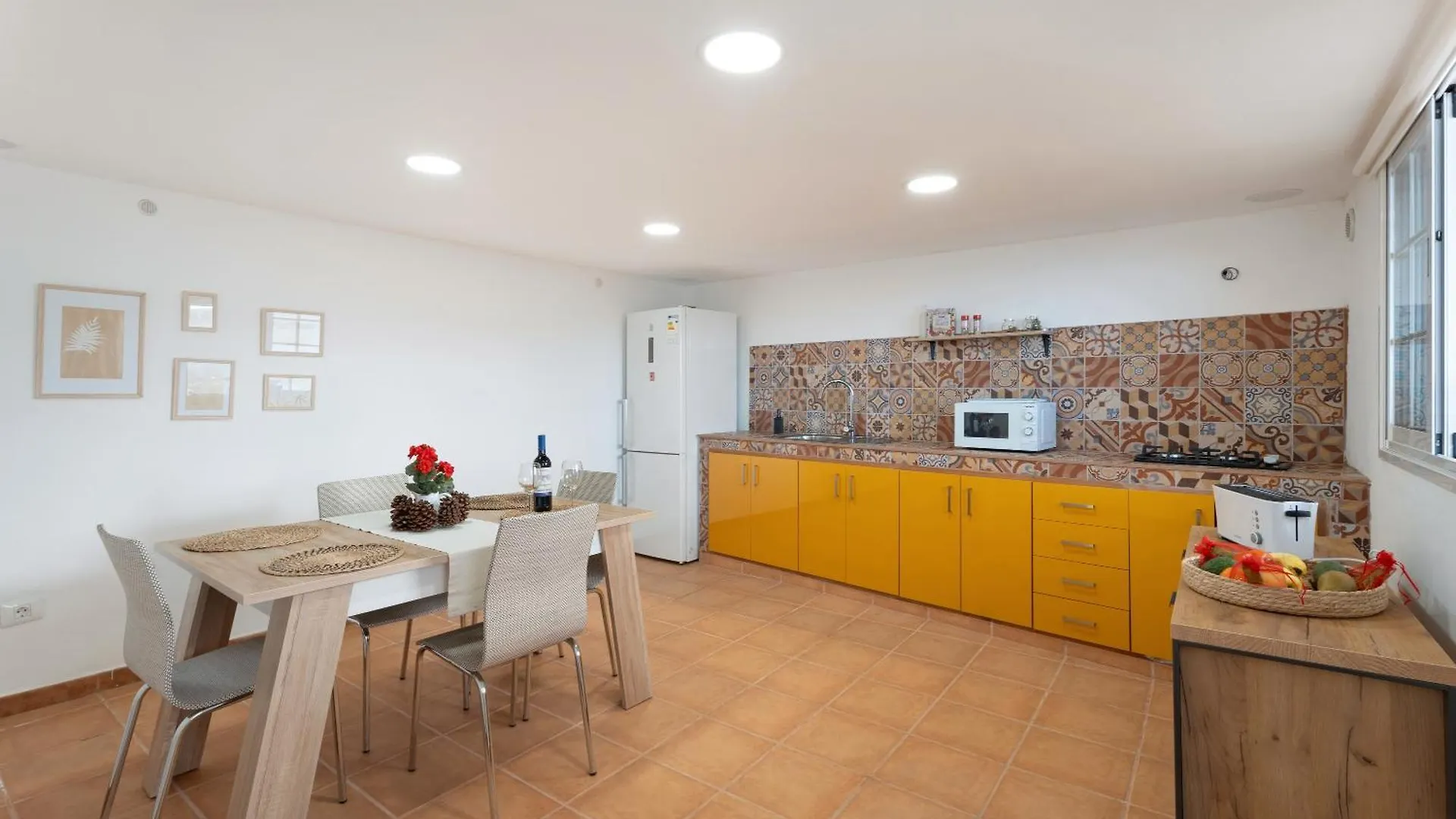 Casa Los Pinos Chinamada Spain